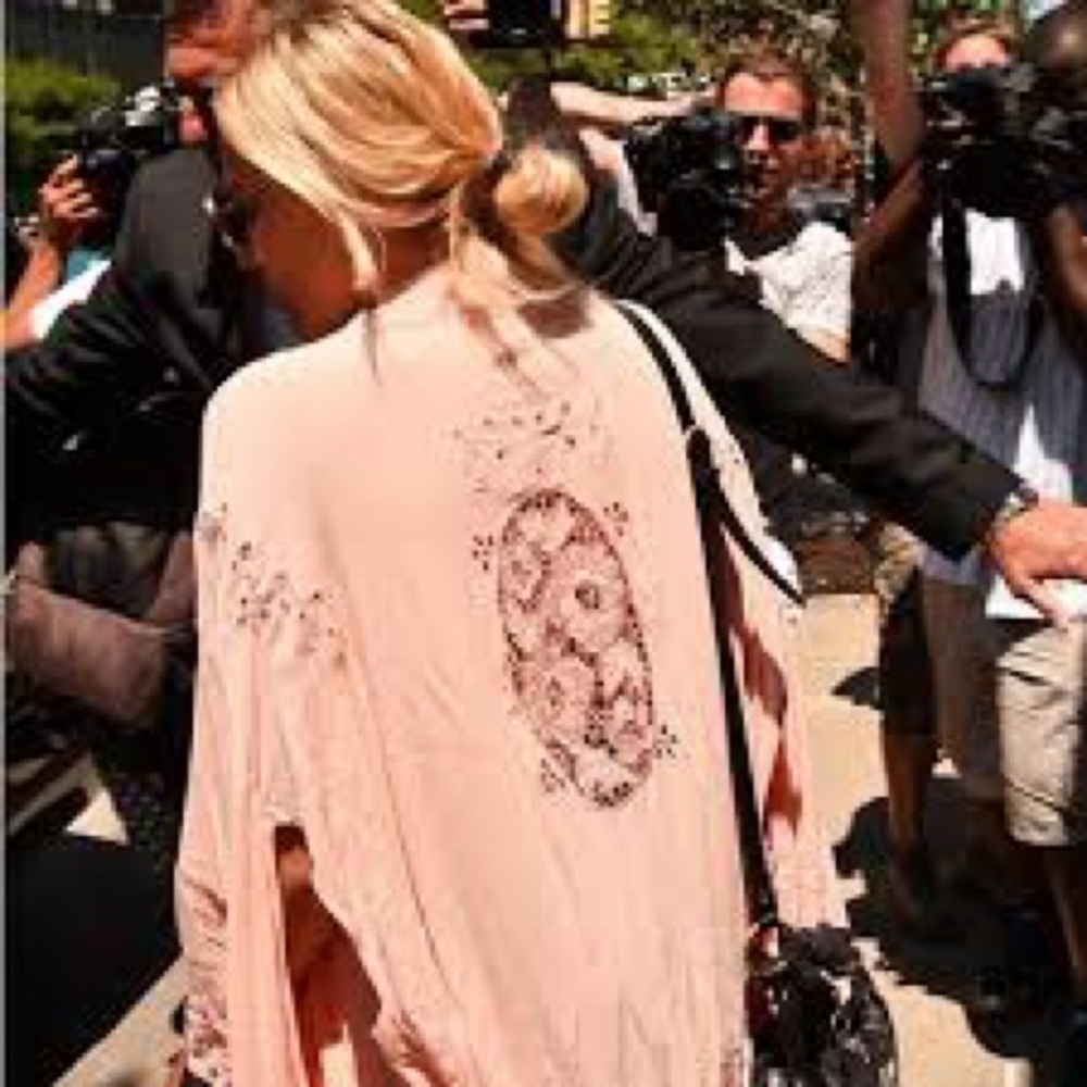 Spell and the Gypsy pink Bonita kimono & Spell Posy bikini - Picture 5 of 6